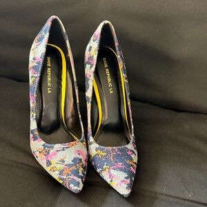 Shoe Republic LA Artistic Patterned Heels